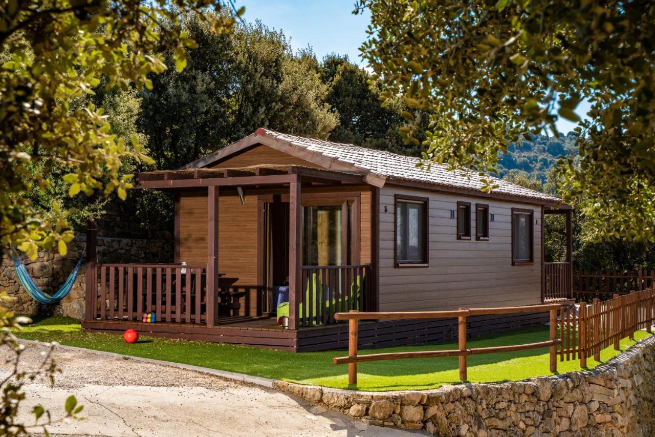 Camping Bungalow Serra De Prades Resort Vilanova de Prades Exterior foto