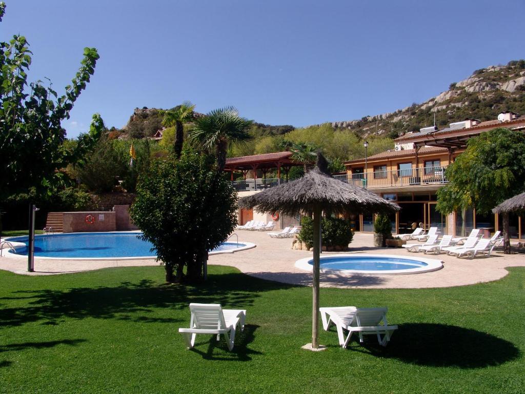 Camping Bungalow Serra De Prades Resort Vilanova de Prades Exterior foto