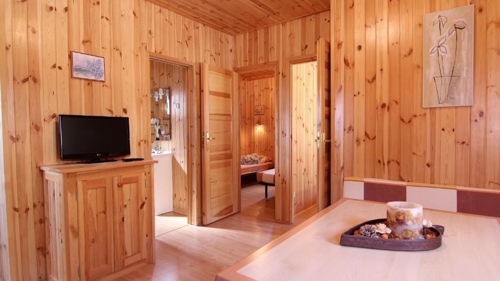 Camping Bungalow Serra De Prades Resort Vilanova de Prades Zimmer foto